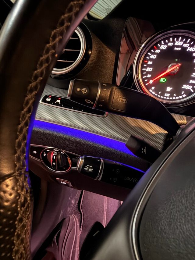 M-BENZ賓士 E220D  第10張相片