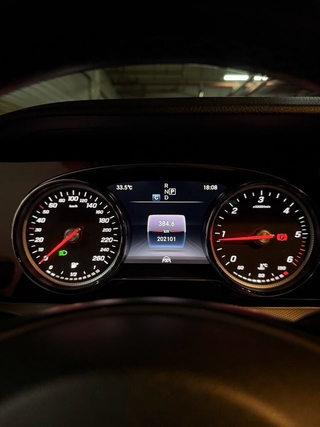M-BENZ賓士 E220D  第12張相片