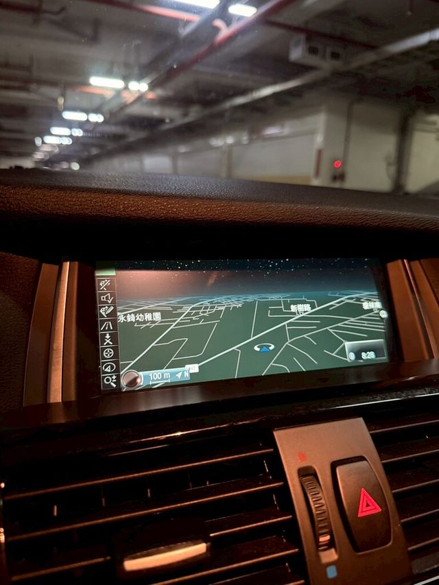 BMW寶馬 X4 XDRIVE28I  第12張相片