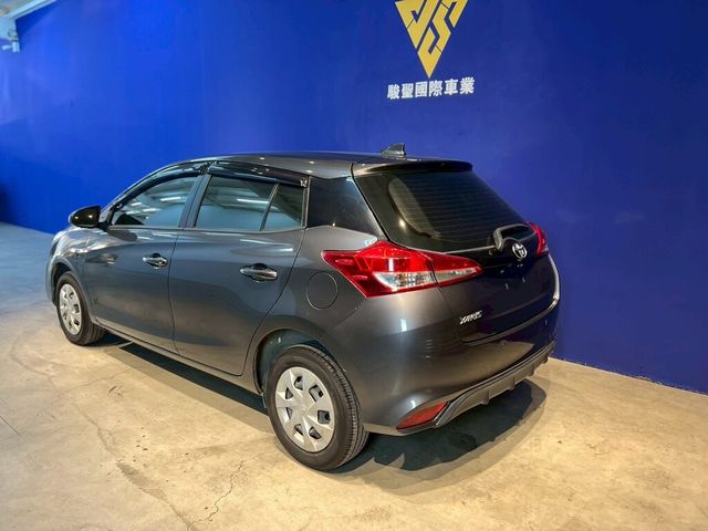TOYOTA豐田 YARIS  第2張相片