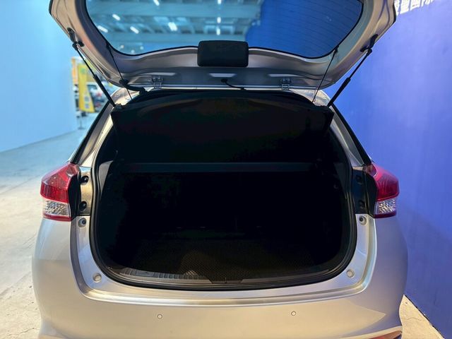 TOYOTA豐田 YARIS  第6張相片