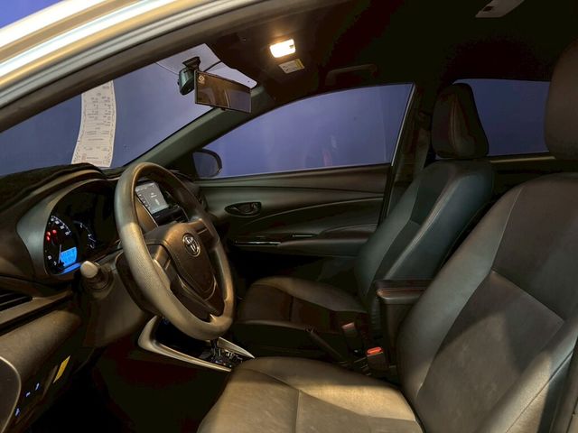 TOYOTA豐田 YARIS  第7張相片