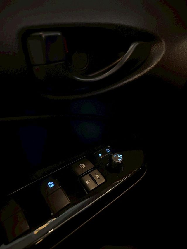 TOYOTA豐田 YARIS  第13張相片