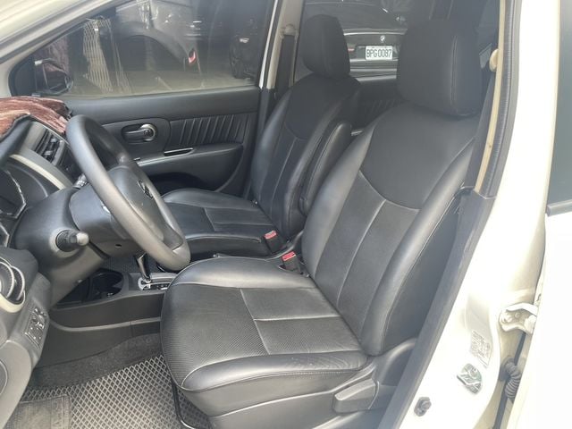 NISSAN日產 LIVINA  第8張相片