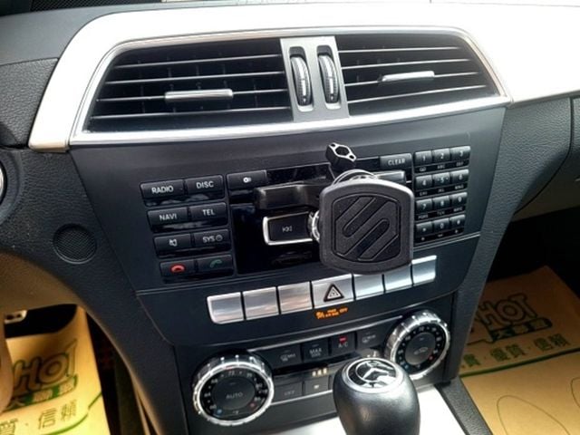 M-BENZ賓士 C250  第15張相片