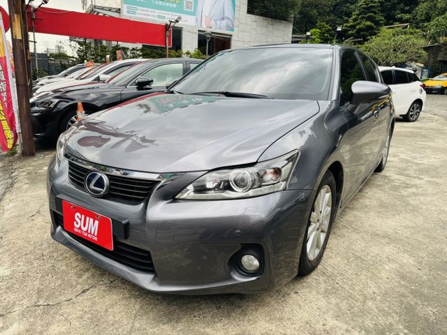 已深耕內湖22年的老店!僅跑13萬公里/雙邊電動椅/駕駛記憶座椅/加熱椅/免鑰匙I-Key/藍芽  第3張相片