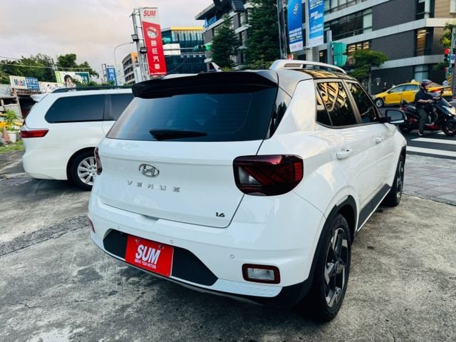 已深耕內湖22年的老店!一手車/免鑰匙/黑車頂/AppleCarPlay/衛星導航/恆溫空調  第6張相片