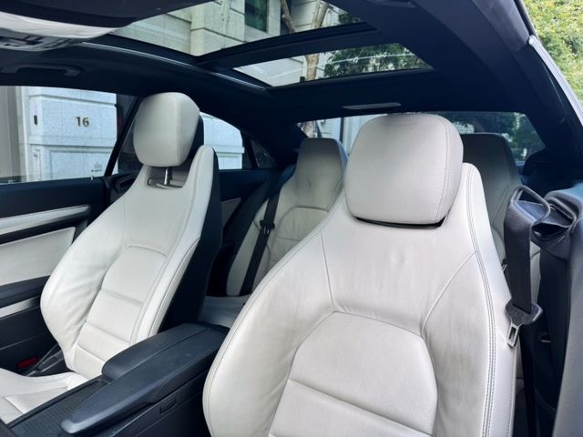 E-CLASS COUPE C207  第7張相片