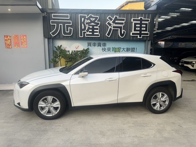 LEXUS凌志 UX300H  第9張相片