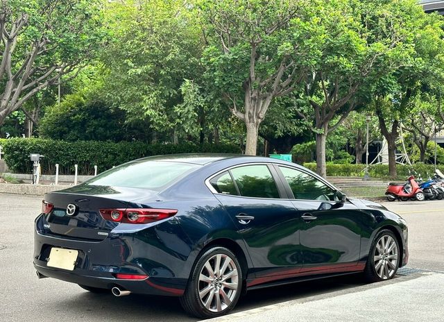 MAZDA馬自達 MAZDA 3  第4張相片