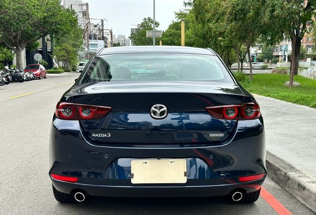 MAZDA馬自達 MAZDA 3  第5張相片