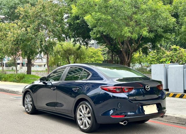 MAZDA馬自達 MAZDA 3  第6張相片