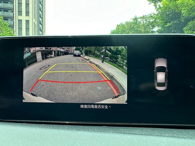 MAZDA馬自達 MAZDA 3  第12張相片
