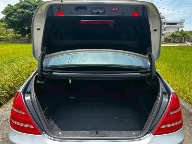 老闆舒適坐駕 總代理 S350 僅跑15萬 歡迎蒞臨鑑賞  第7張相片