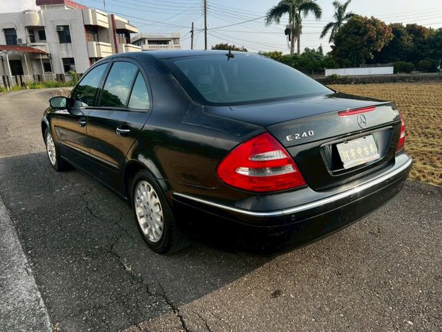 全網最優惠 E240 只賣9.8萬 讓你享受賓士的造車工藝  第4張相片