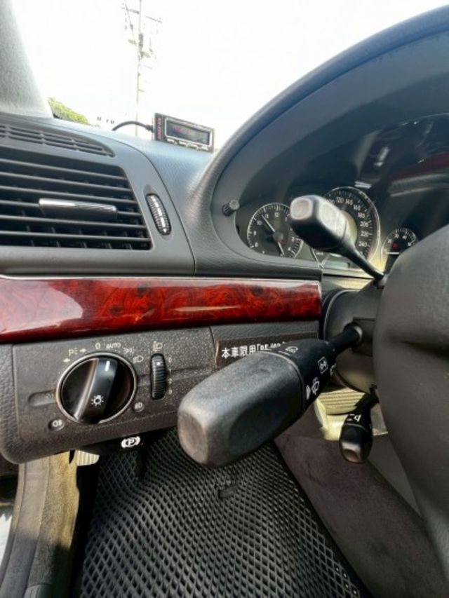 全網最優惠 E240 只賣9.8萬 讓你享受賓士的造車工藝  第13張相片