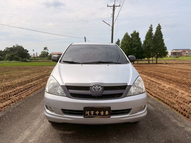 末代INNOVA 自排五人座 可變七人座 雙安  原廠加裝霧燈 前雷達 影音滿配 客貨兩用 買回去直接賺錢  第2張相片