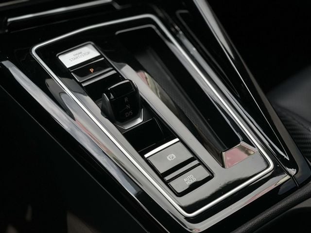 GOLF VIII  第10張相片