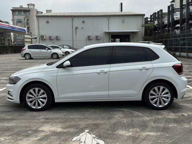 代步小車/低里程/僅跑4.9萬/低稅金 低油耗  第7張相片