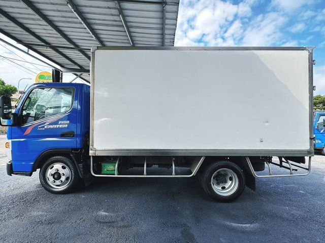 MITSUBISHI三菱 CANTER  第2張相片