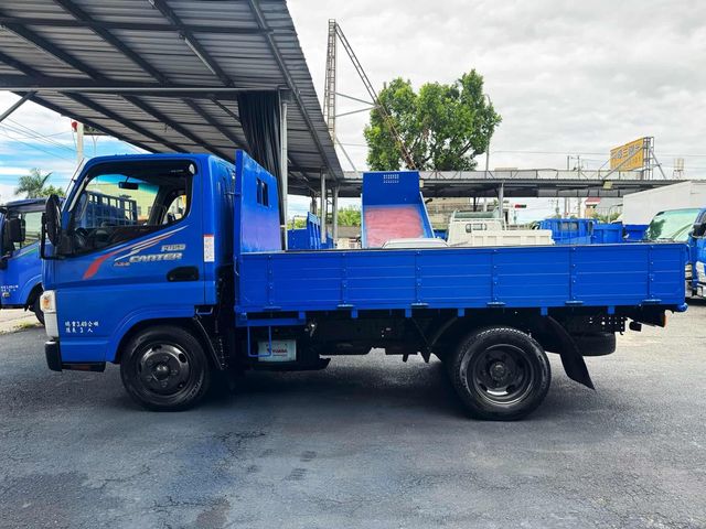MITSUBISHI三菱 CANTER  第2張相片