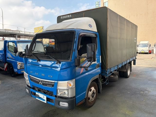 MITSUBISHI三菱 CANTER  第1張相片