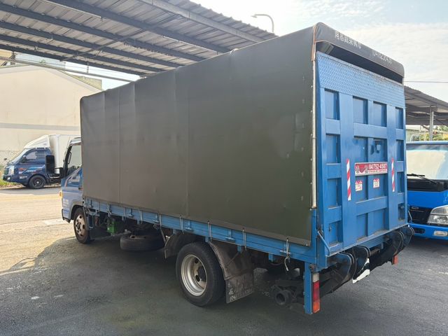MITSUBISHI三菱 CANTER  第2張相片