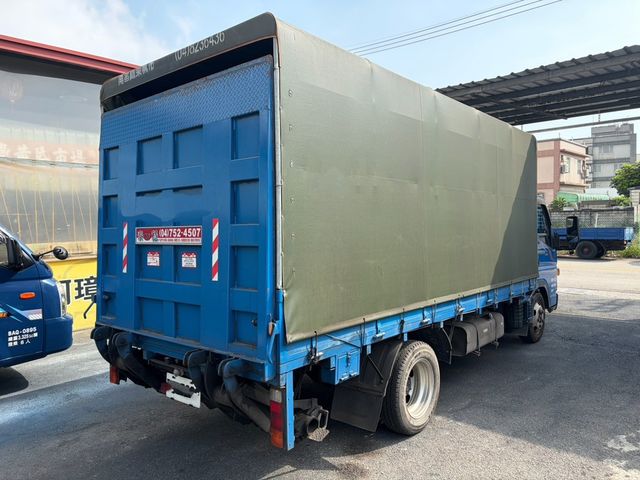 MITSUBISHI三菱 CANTER  第3張相片
