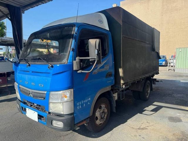 MITSUBISHI三菱 CANTER  第1張相片