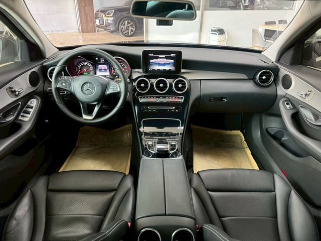 M-BENZ賓士 C200  第5張相片