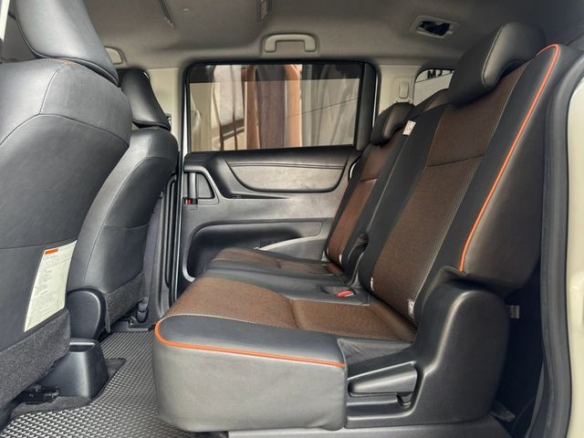 TOYOTA豐田 SIENTA  第11張相片