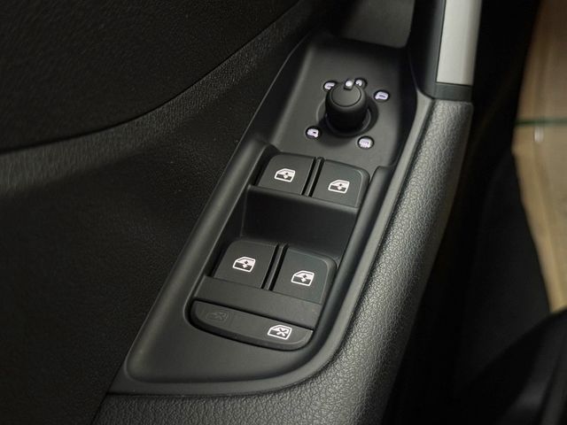 AUDI奧迪 Q2 35 TFSI  第13張相片