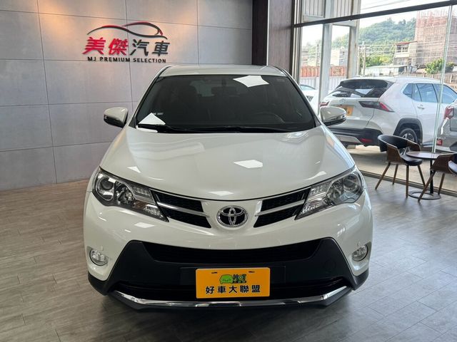 TOYOTA豐田 RAV4  第3張相片