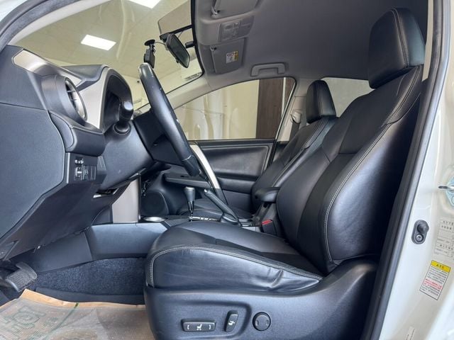 TOYOTA豐田 RAV4  第7張相片