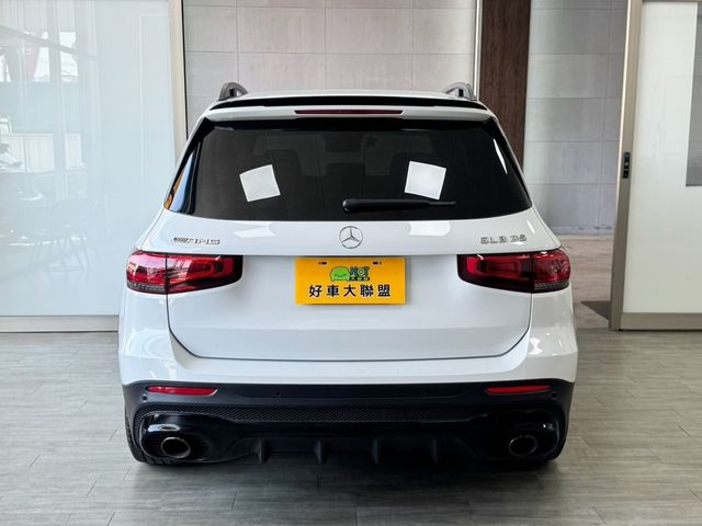 M-BENZ賓士 GLB35 AMG  第4張相片