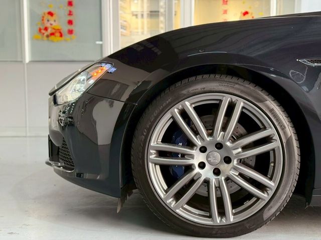 MASERATI瑪莎拉蒂 GHIBLI SQ4  第5張相片