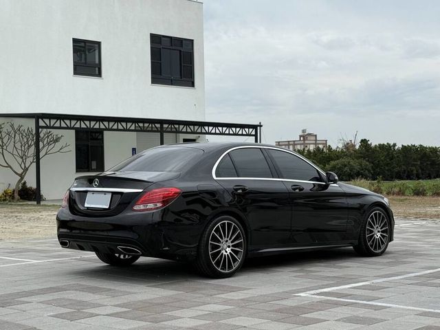M-BENZ賓士 C300  第2張相片