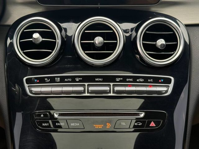 M-BENZ賓士 C300  第13張相片