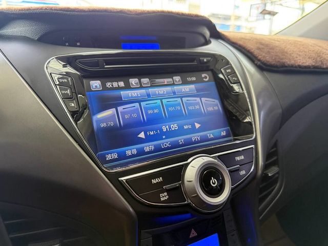 HYUNDAI現代 ELANTRA  第13張相片