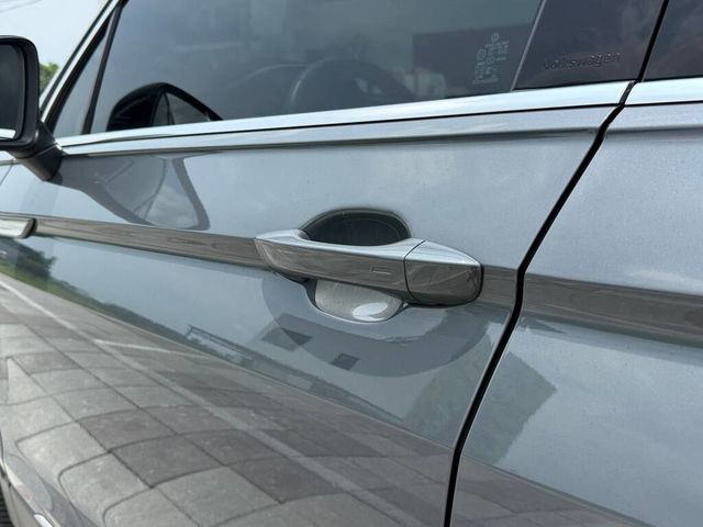 VOLKSWAGEN福斯 TIGUAN  第9張相片
