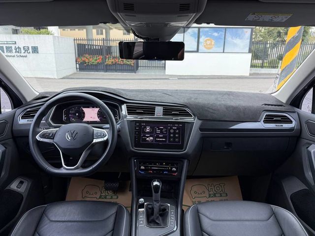 VOLKSWAGEN福斯 TIGUAN  第10張相片