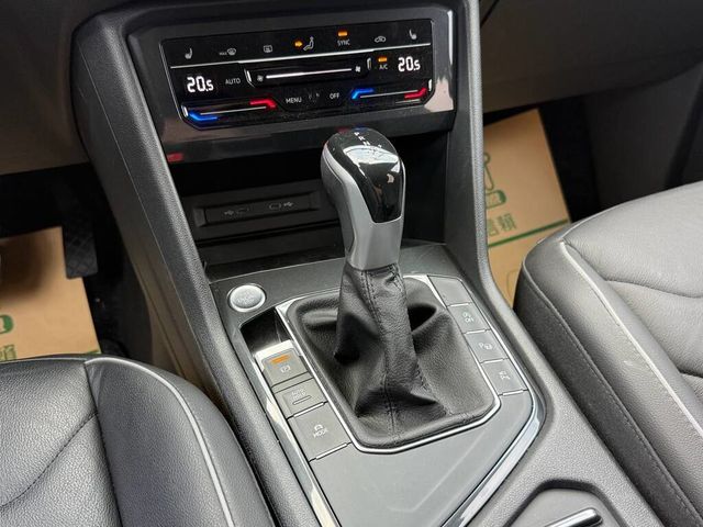 VOLKSWAGEN福斯 TIGUAN  第17張相片
