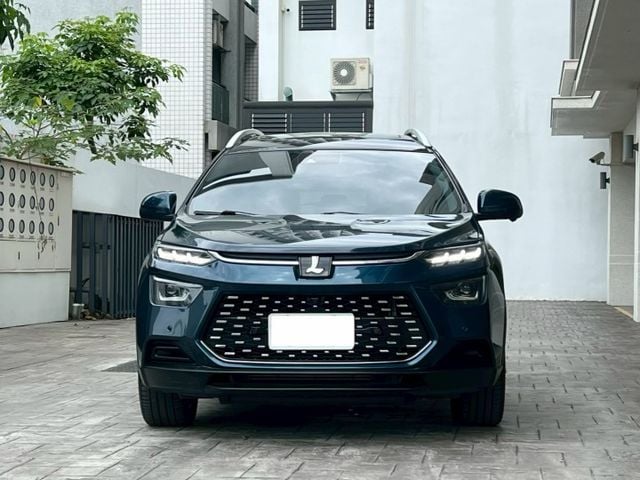 2020年 納智捷 URX  七人座 摸門 一鍵啟動 電尾門 環景 記憶電動椅 天窗 盲點 抬顯  第2張相片
