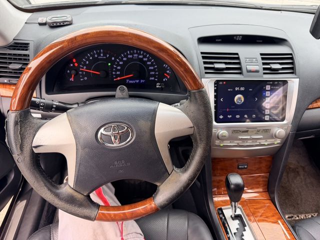 TOYOTA豐田 CAMRY  第3張相片