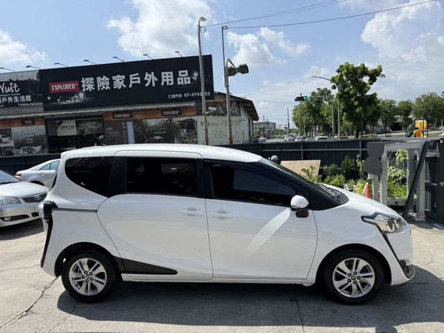 TOYOTA豐田 SIENTA  第8張相片