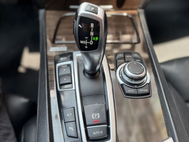 ✅總代理✅第三方認證✅出廠證明✅升級BMW 19吋高階鋁圈✅I-KEY✅全車摸門✅電吸門✅環景顯影✅電動尾門  第18張相片