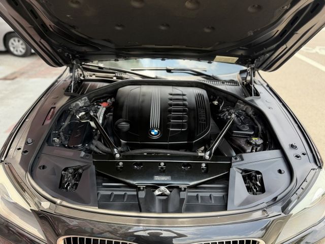 ✅總代理✅第三方認證✅出廠證明✅升級BMW 19吋高階鋁圈✅I-KEY✅全車摸門✅電吸門✅環景顯影✅電動尾門  第20張相片