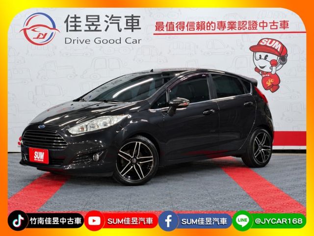想找一台小巧靈活、又不失駕駛樂趣的掀背車？2017 FIESTA ，車身好掌握、日常通勤輕鬆好開，小車身也能帶來滿  第1張相片