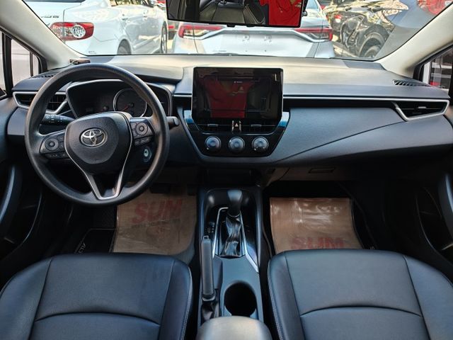 想找一台新年式、低里程又省油的家庭休旅？2024 Toyota Corolla Cross 油電尊爵版，僅1.4萬公里  第7張相片