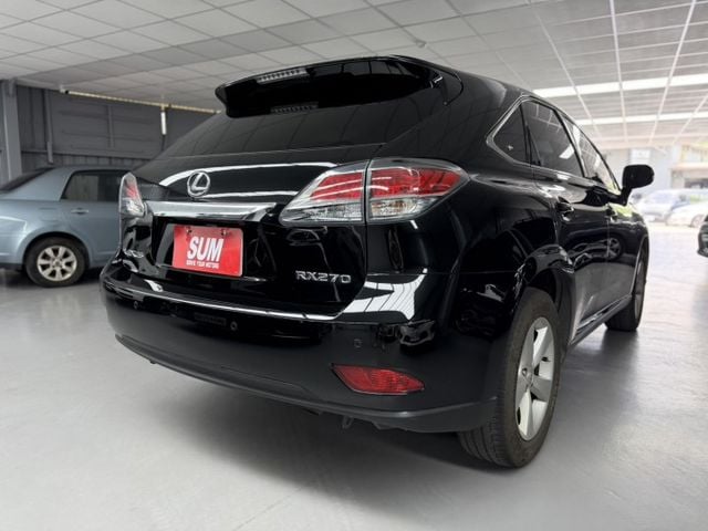 2014 Lexus RX 270頂級版 黑色 原鈑件  稀有跑少的極品 僅跑14萬 新價格 保證全網最便宜  第4張相片